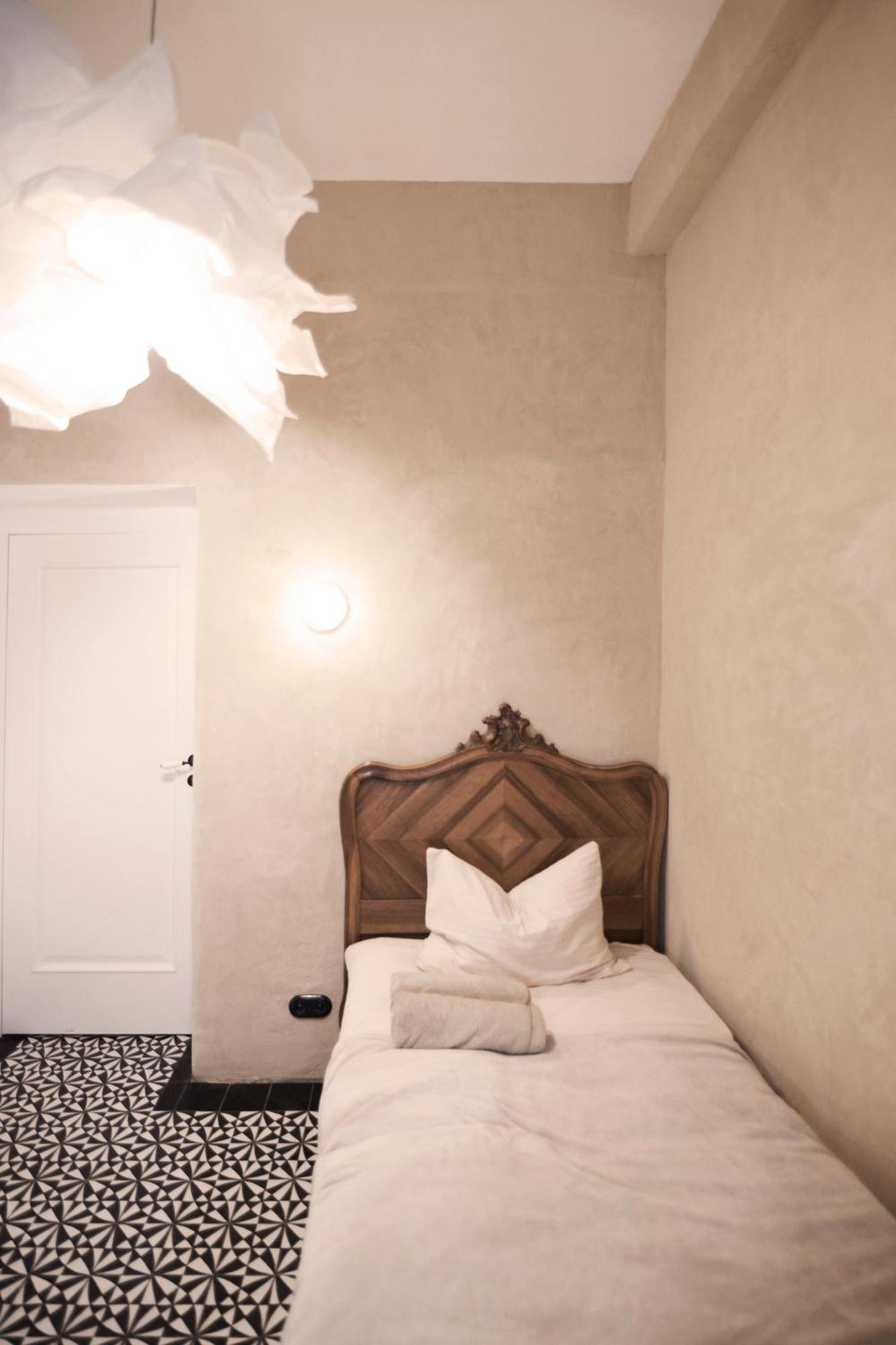 Charming Apartment / Old Town City Center Wrocław Buitenkant foto